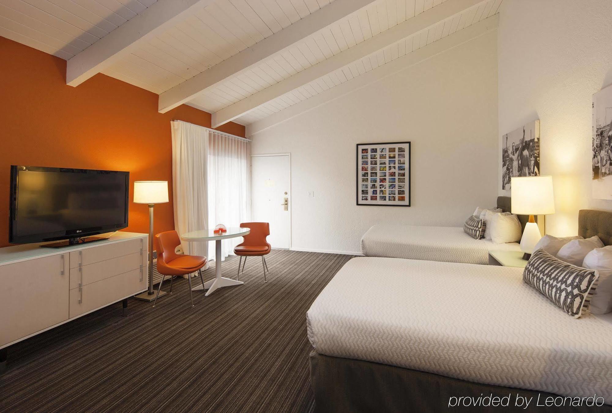 Hotel At Venice Los Angeles